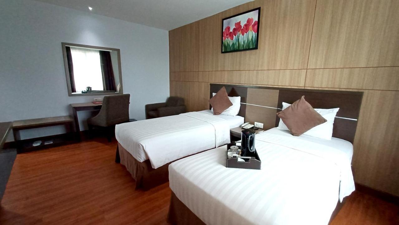 Grand Maleo Hotel Μακασάρ Εξωτερικό φωτογραφία